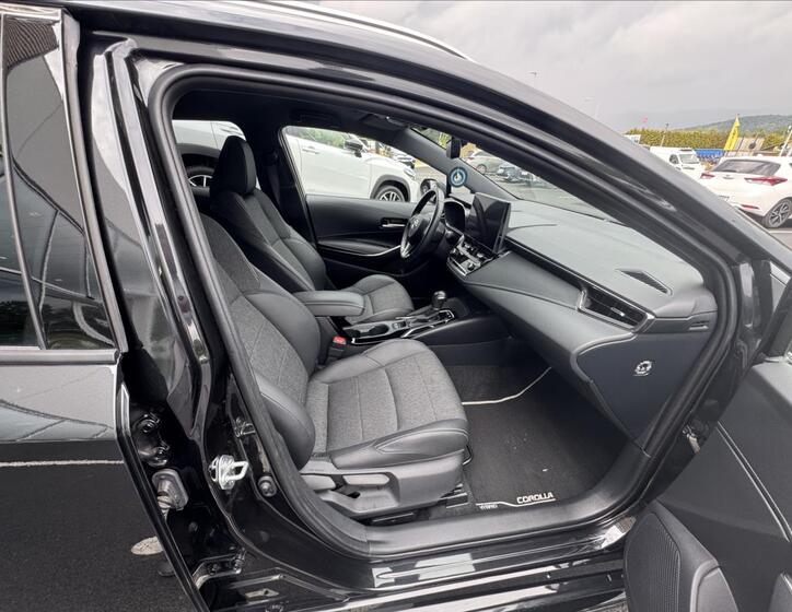 Toyota Corolla 9