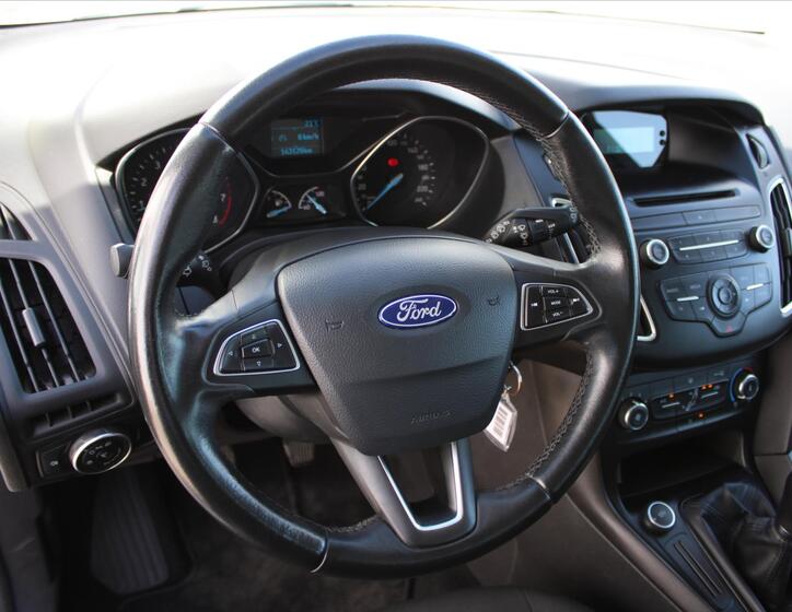 Ford Focus 13