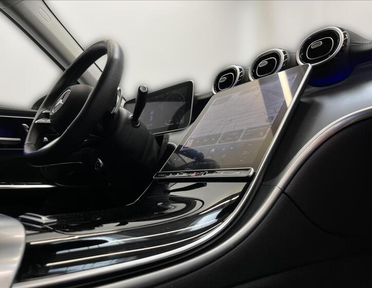 Mercedes-Benz Třídy C 16