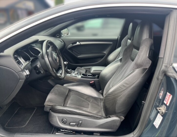 Audi S5 7