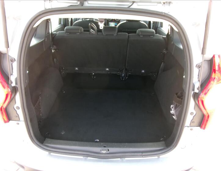 Dacia Lodgy 9