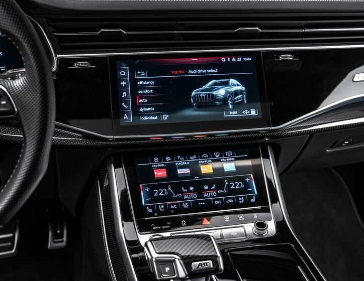 Audi SQ8 20