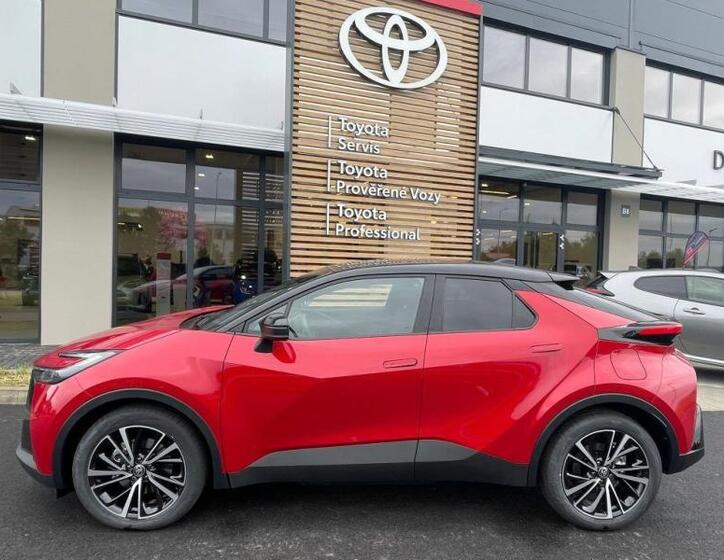 Toyota C-HR 3