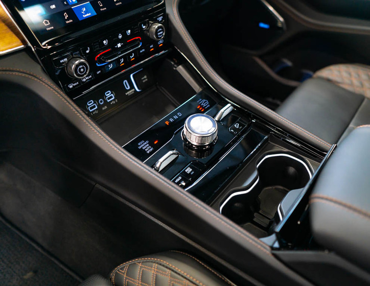 Jeep Grand Cherokee 30