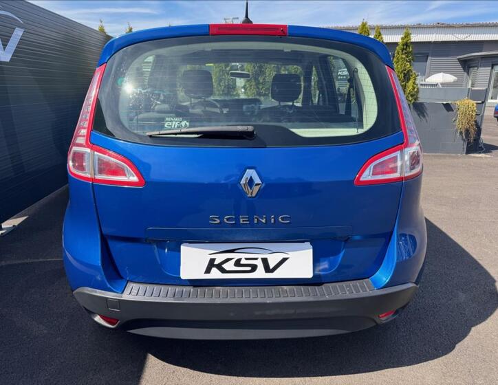 Renault Scénic 8