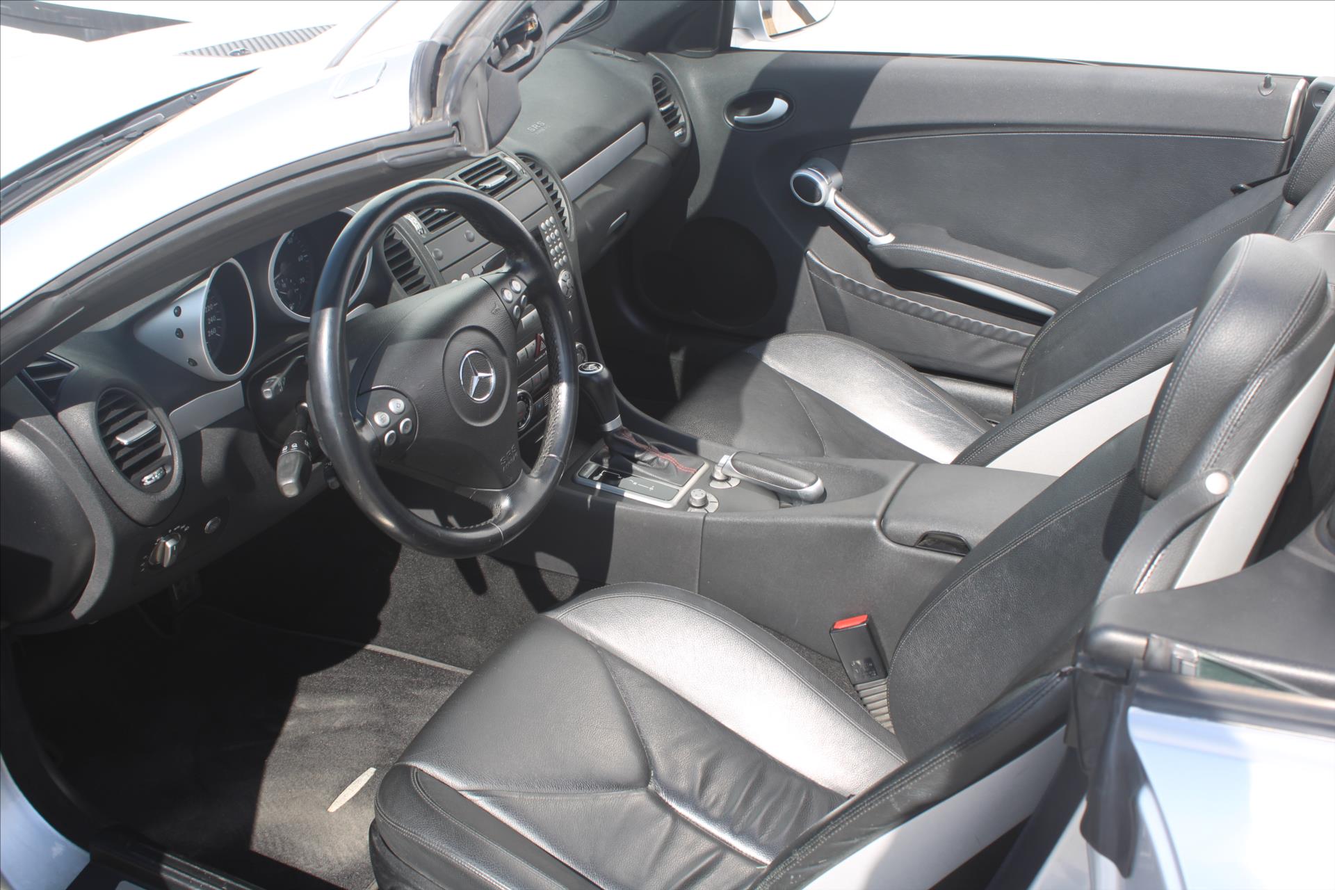 Mercedes-Benz SLK