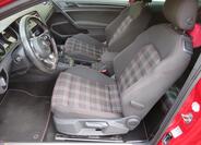 Volkswagen Golf 12