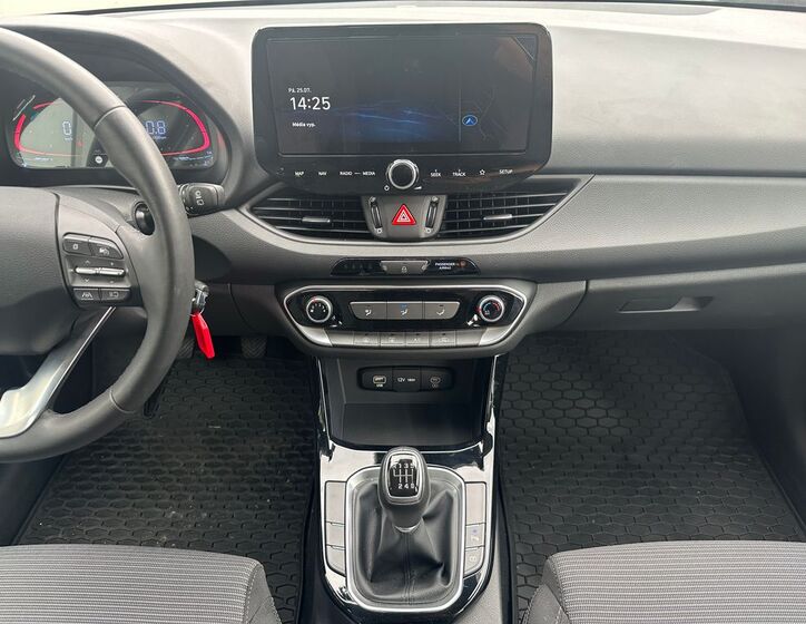 Hyundai i30 10