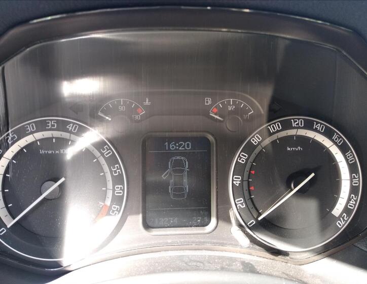 Škoda Octavia 12
