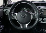 Toyota Yaris 14