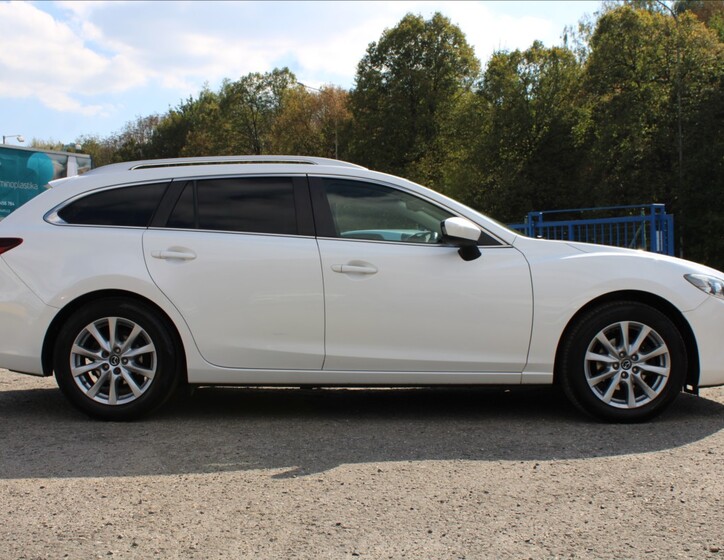 Mazda 6 4