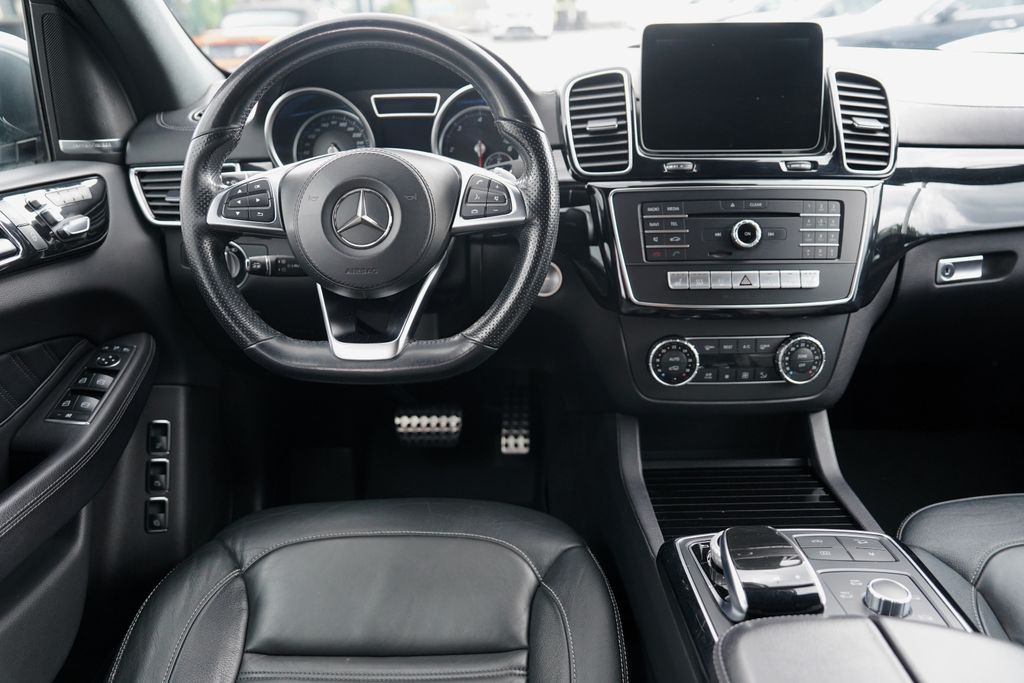 Mercedes-Benz GLS