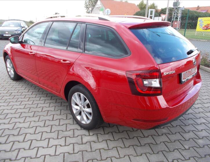 Škoda Octavia 12