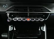 Peugeot 2008 17