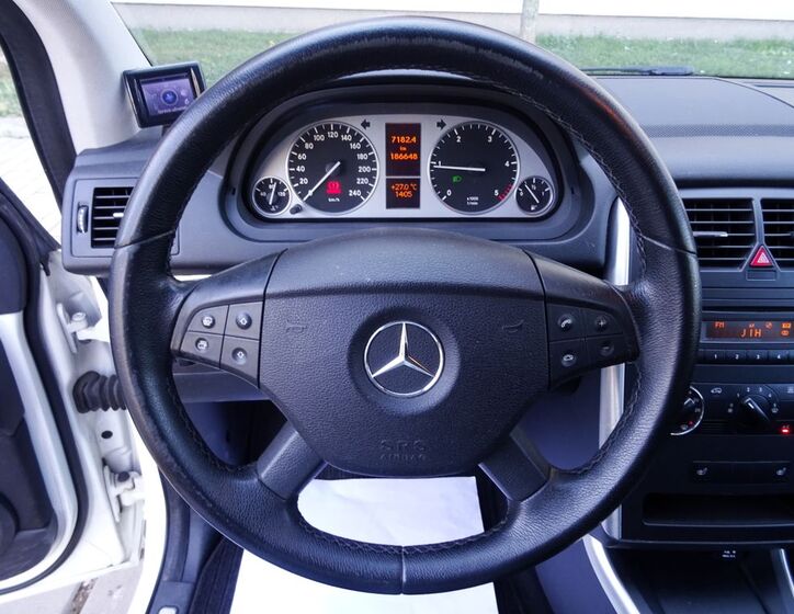Mercedes-Benz Třídy B 10