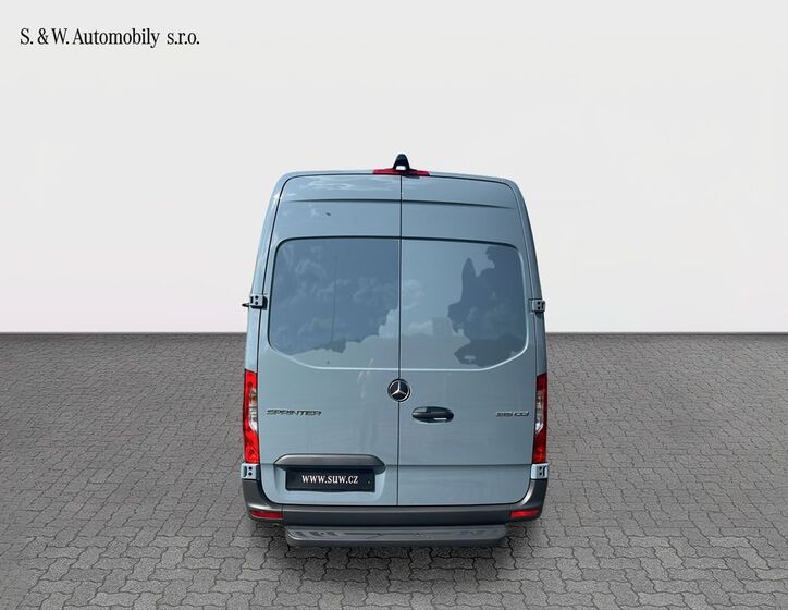 Mercedes-Benz Sprinter 6