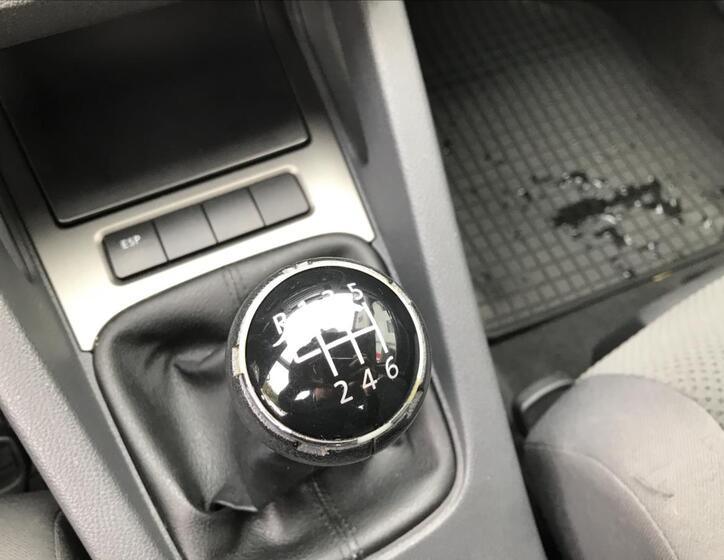 Volkswagen Golf 9