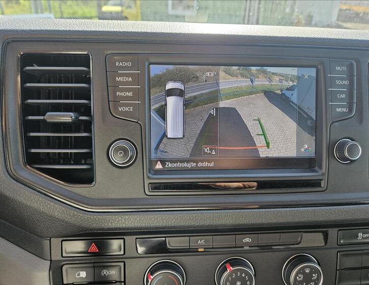 Volkswagen Crafter 12