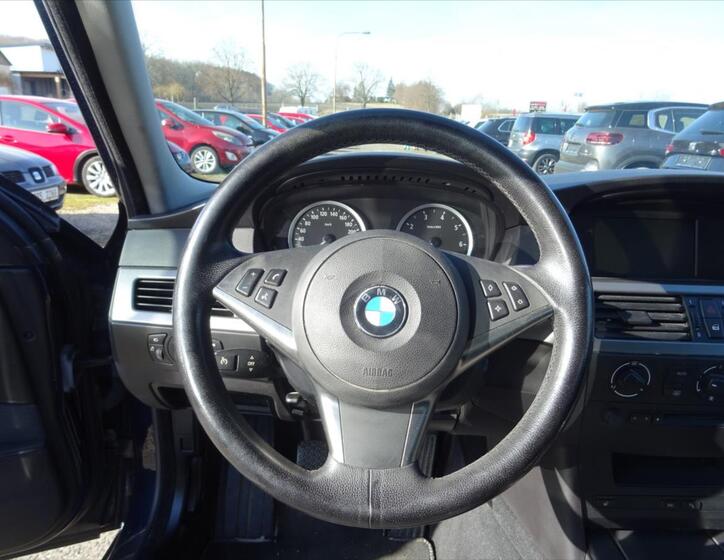 BMW Řada 5 12