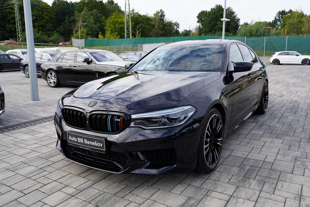 BMW M5