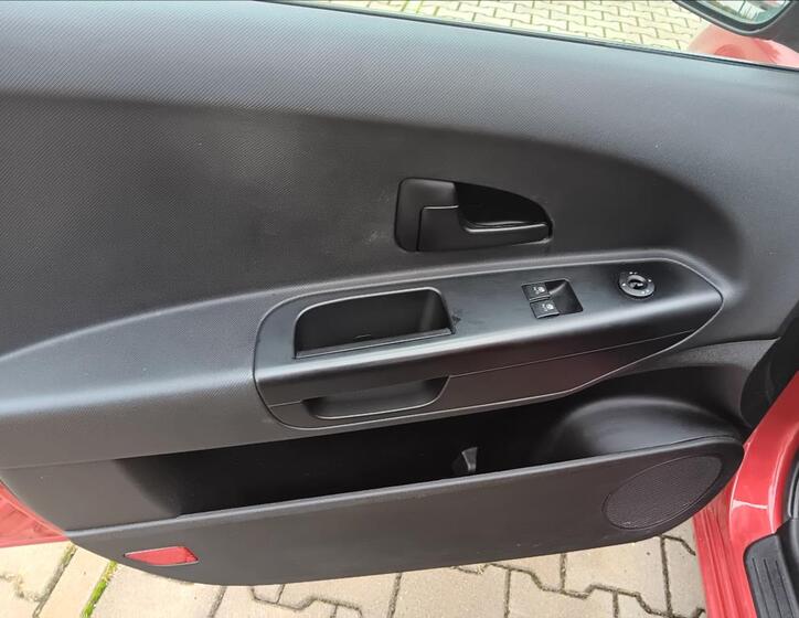 KIA Ceed 10