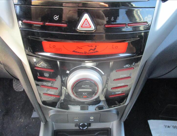 SsangYong Tivoli 31