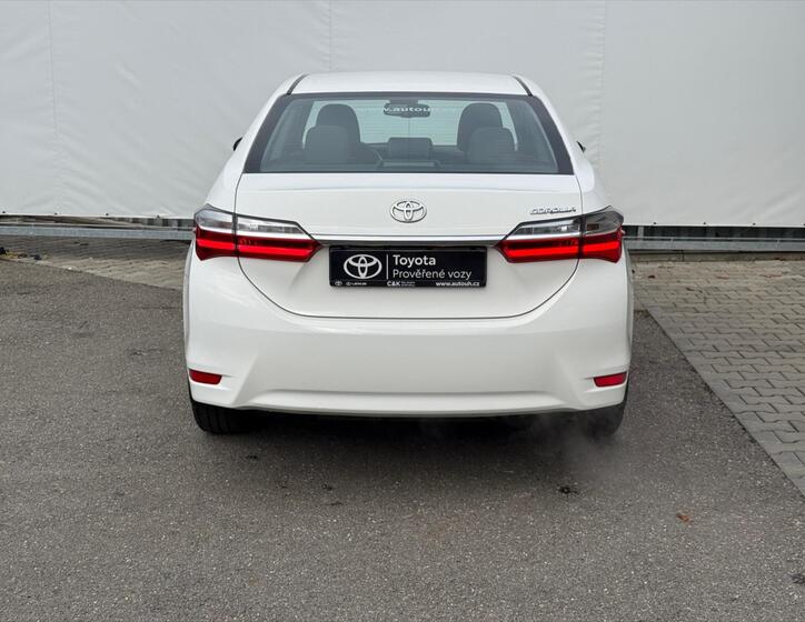 Toyota Corolla 5