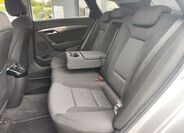Hyundai i40 10