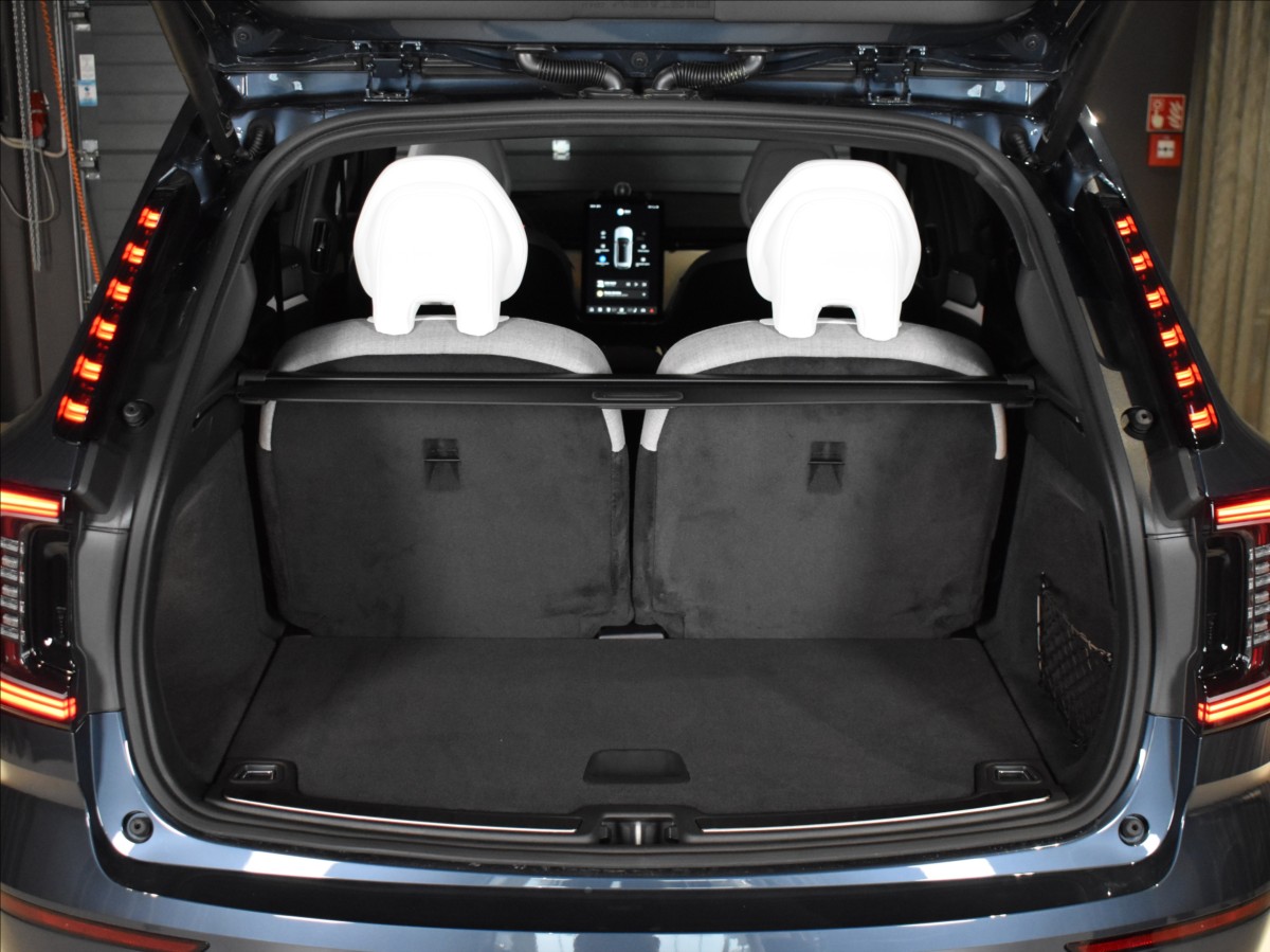 Volvo EX90