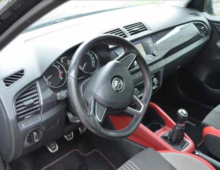 Škoda Fabia 12