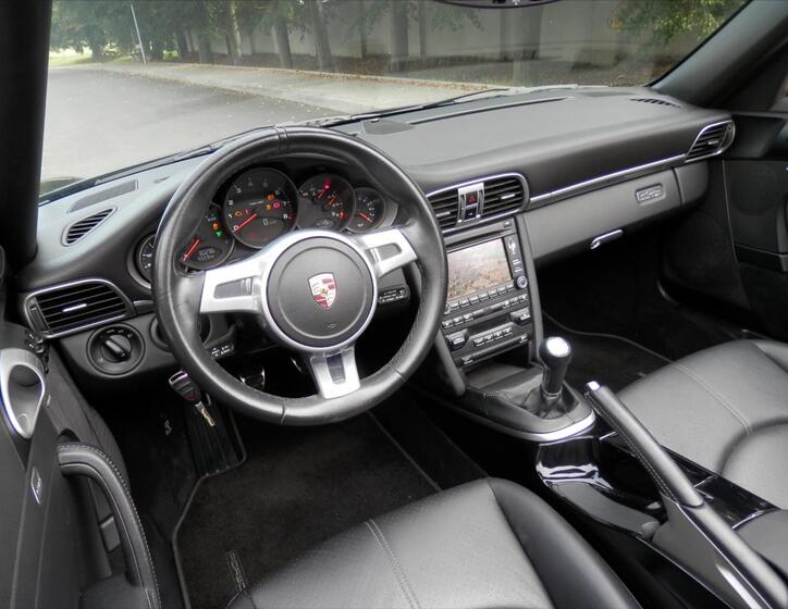 Porsche 911 18