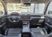 MG ZS 8