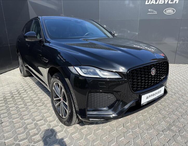 Jaguar F-Pace 3