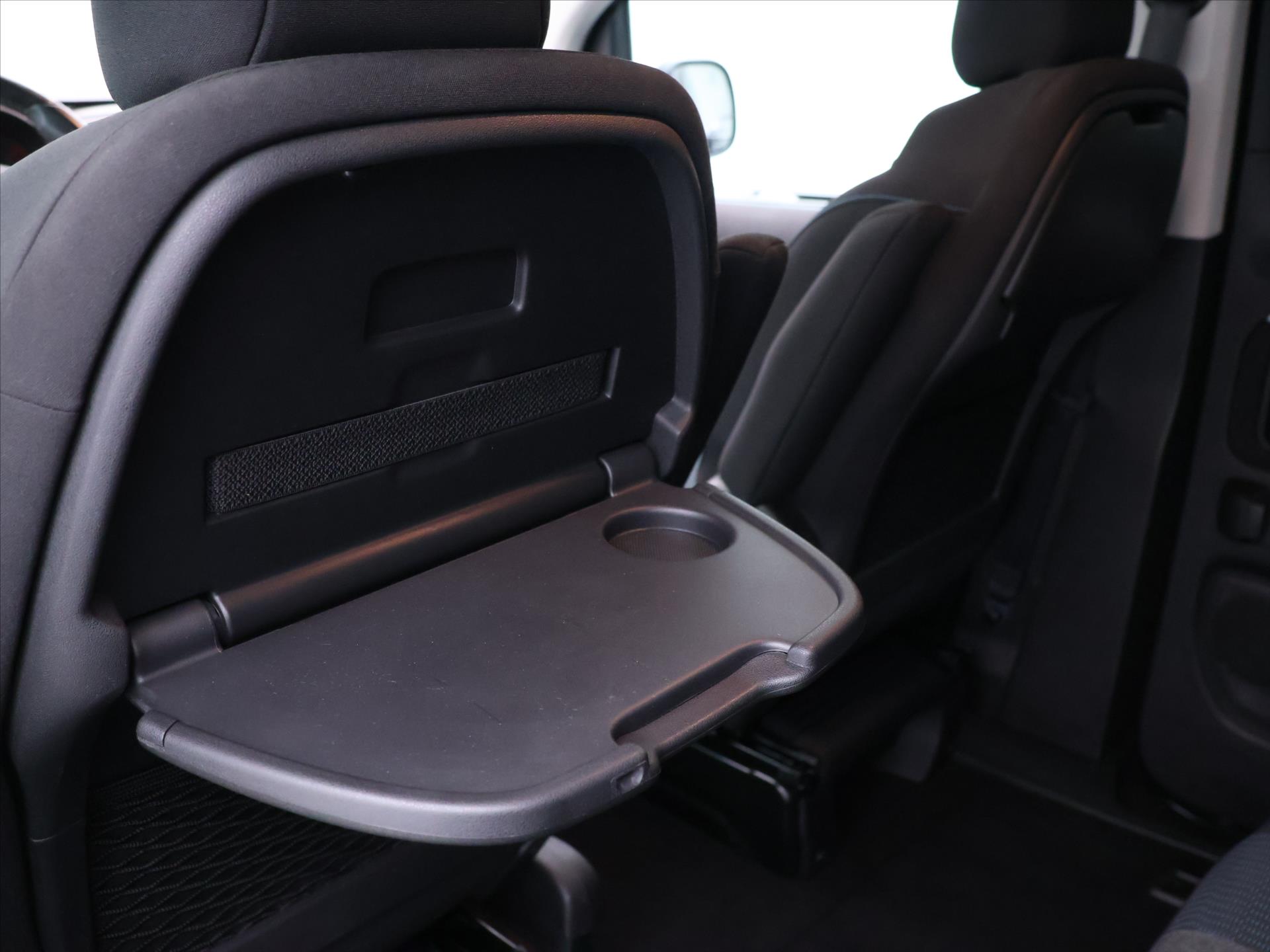 Peugeot Traveller