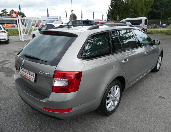 Škoda Octavia 9
