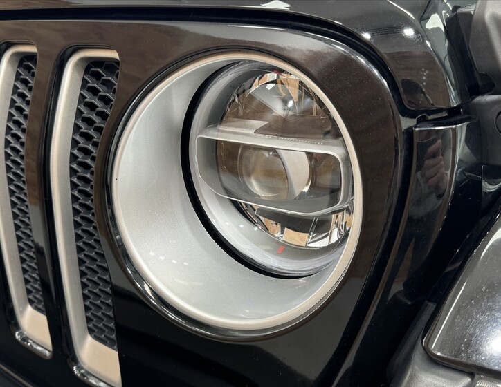 Jeep Wrangler 18