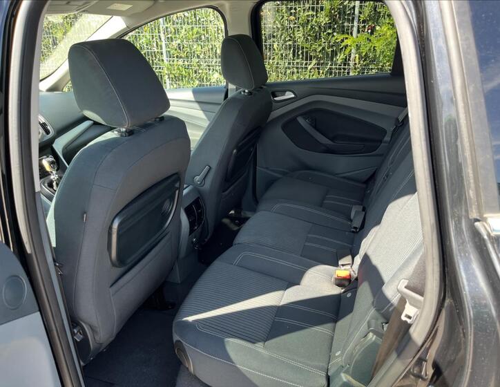 Ford C-MAX 13