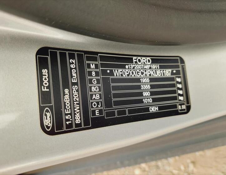 Ford Focus 23