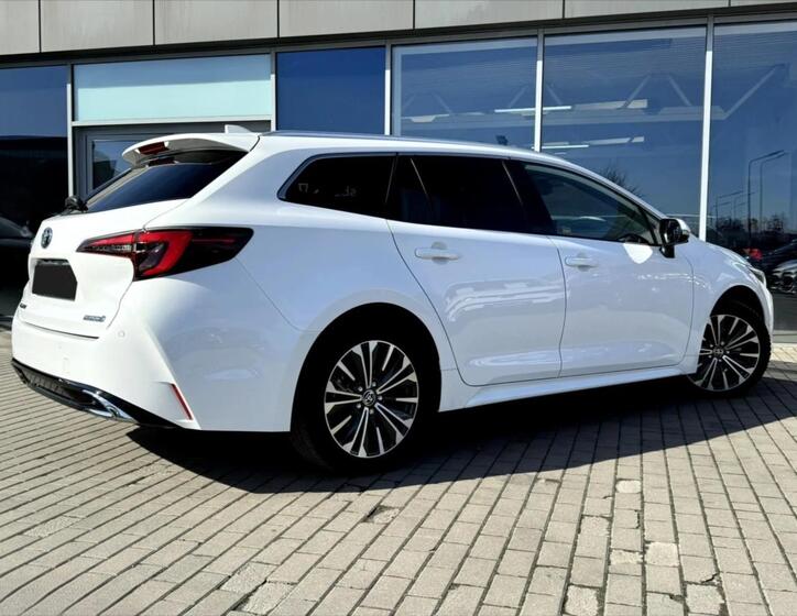 Toyota Corolla 10