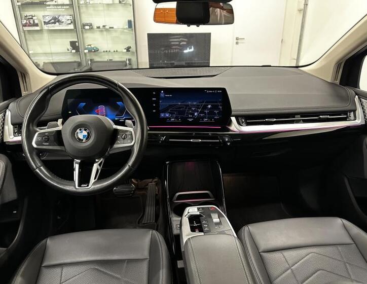 BMW Řada 2 13