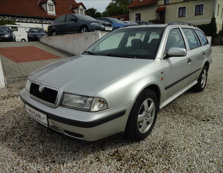 Škoda Octavia 3