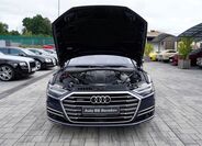 Audi A8 9