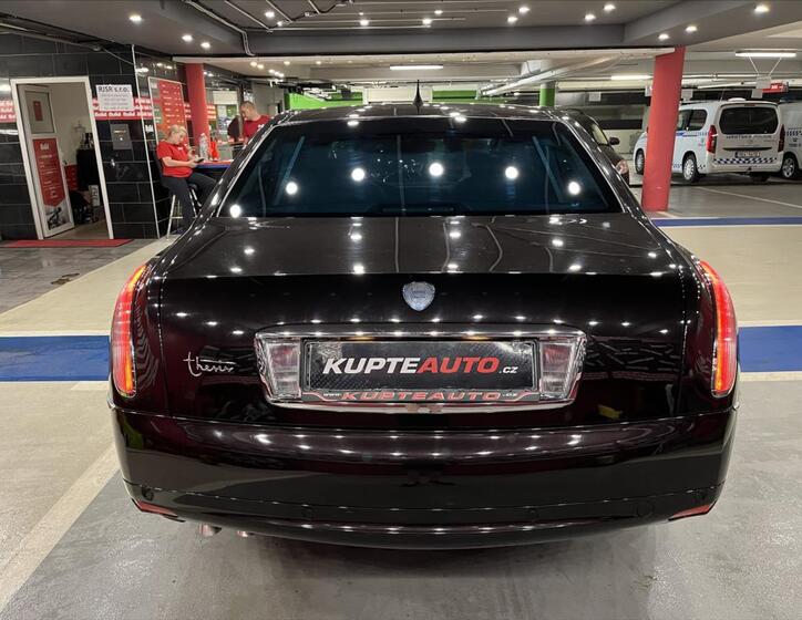 Lancia Thesis 4