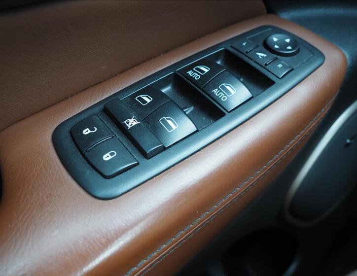 Jeep Grand Cherokee 27