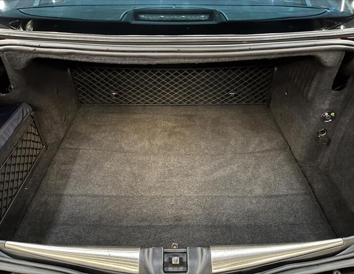 Lancia Thesis 6