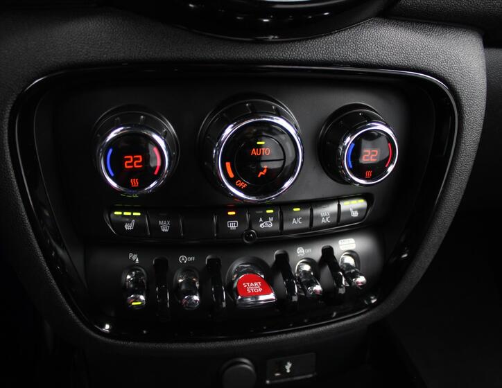 Mini Clubman 23