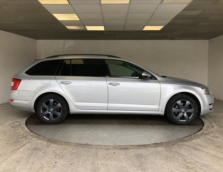 Škoda Octavia 8