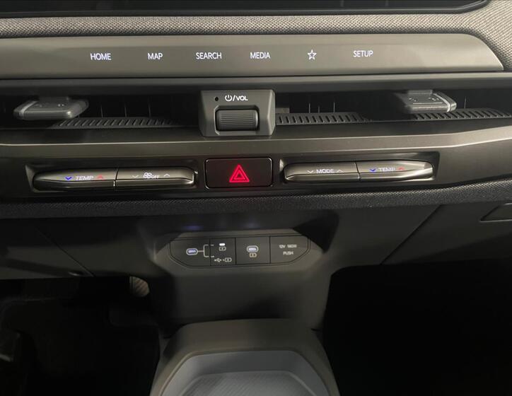 KIA EV3 12