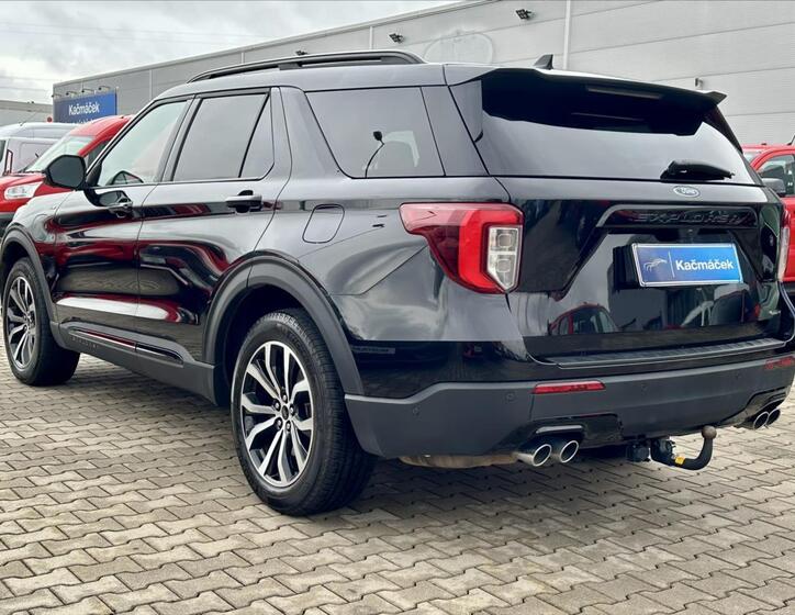 Ford Explorer 3