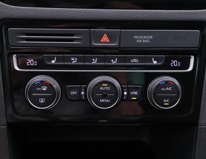 Volkswagen Golf Sportsvan 28